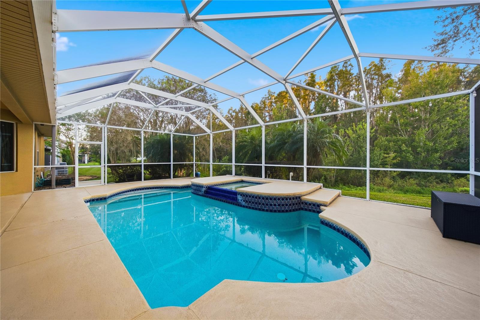 19238 CLIMBING ASTER DR