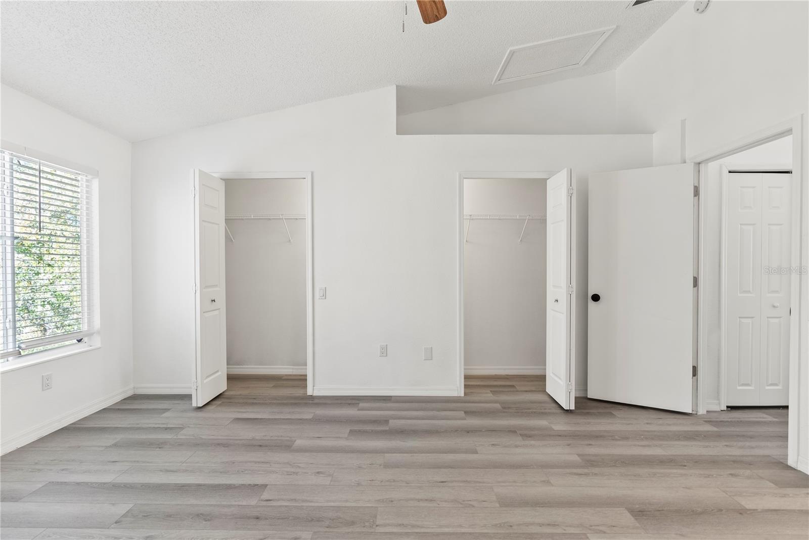 8646 HUNTERS KEY CIR