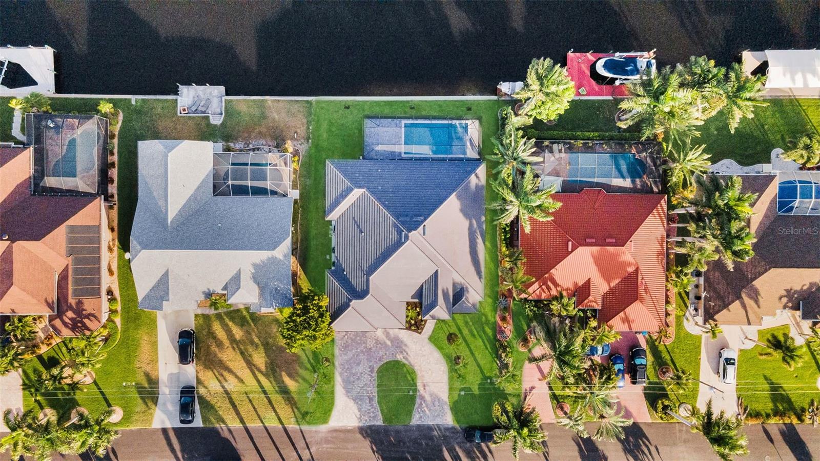 3829 SW 20TH AVE