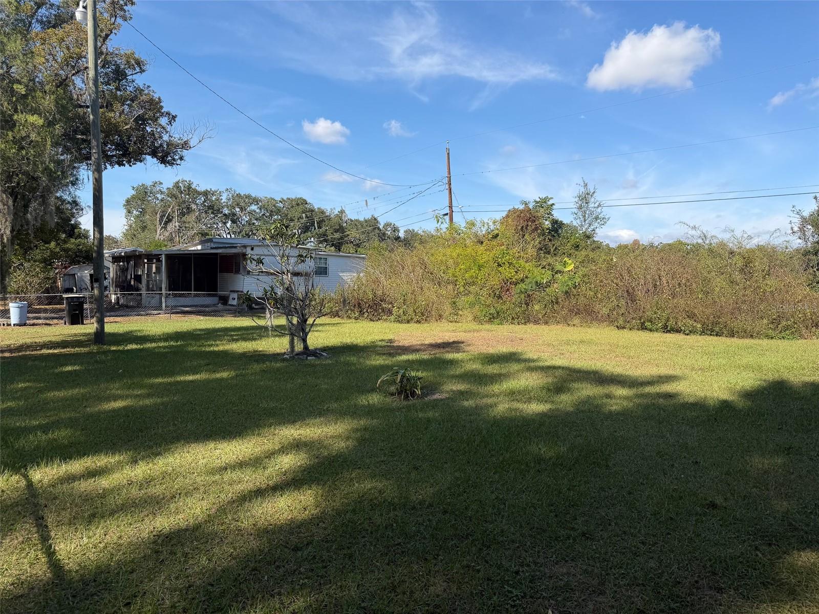 1607 FAYE ST