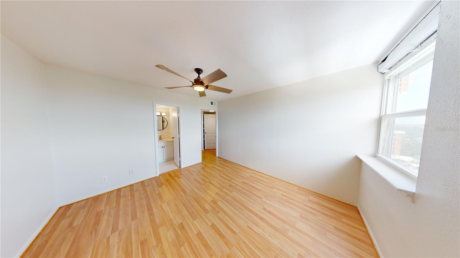 4015 BAYSHORE BLVD #15C