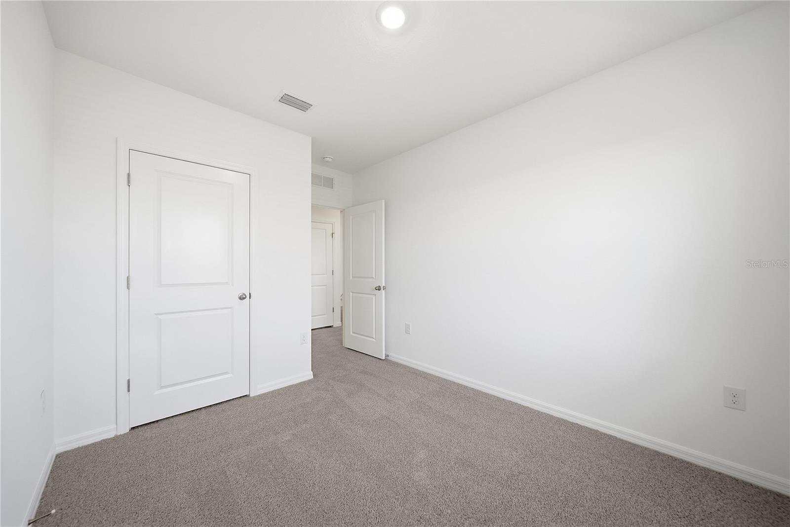 2480 RIVERSONG LODGE LN