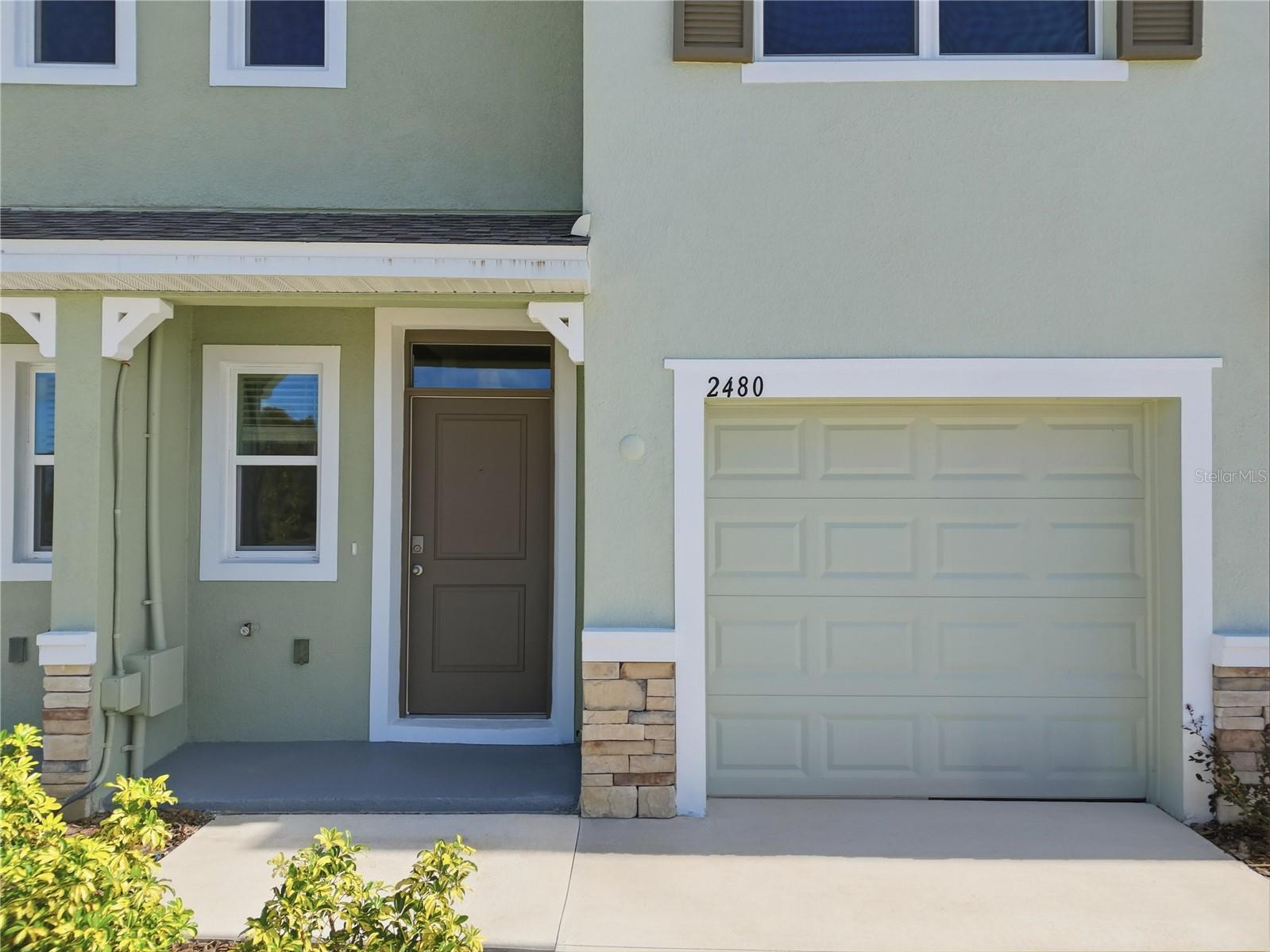 2480 RIVERSONG LODGE LN