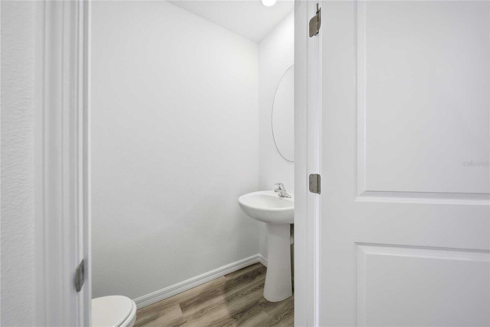 2480 RIVERSONG LODGE LN