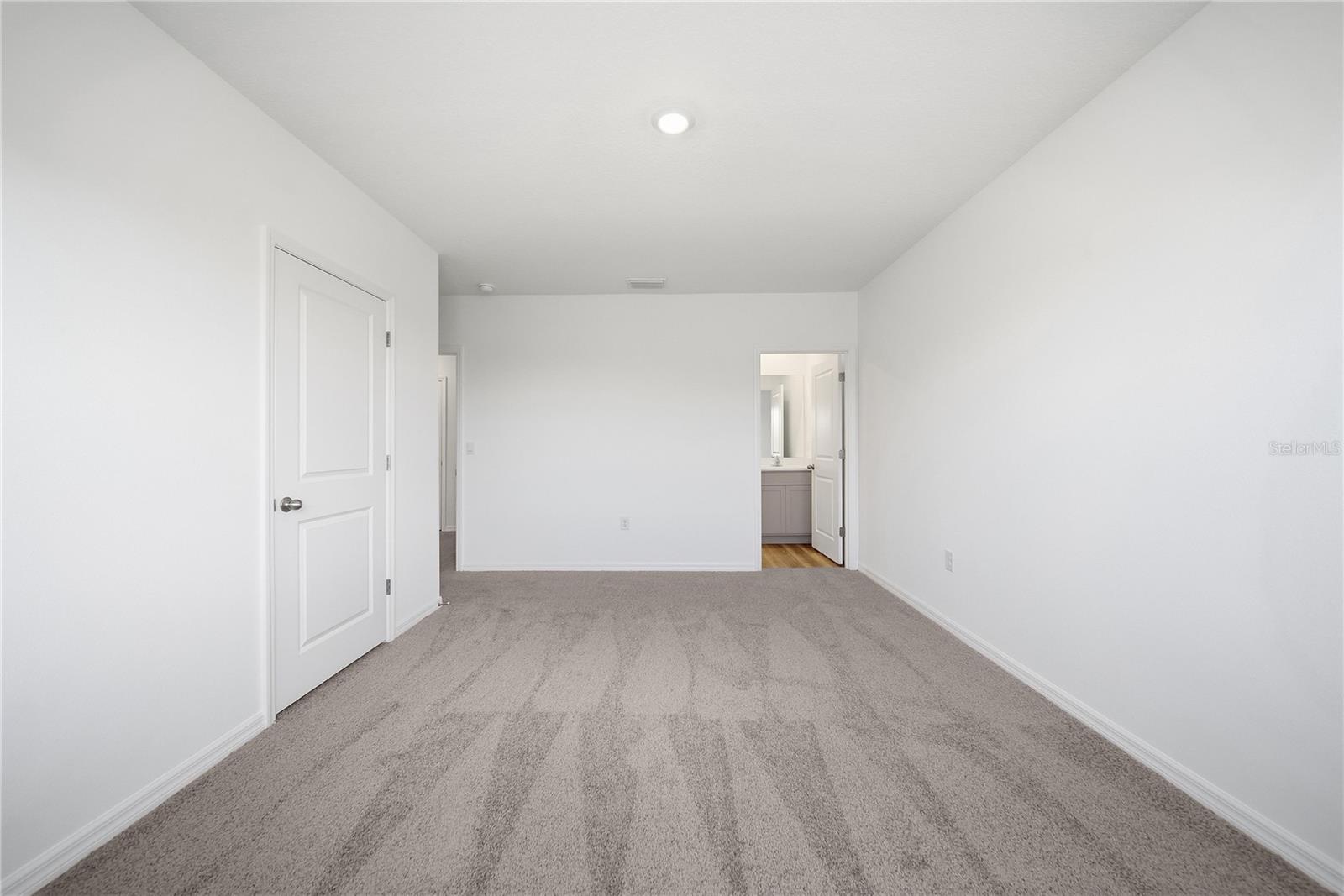 2480 RIVERSONG LODGE LN