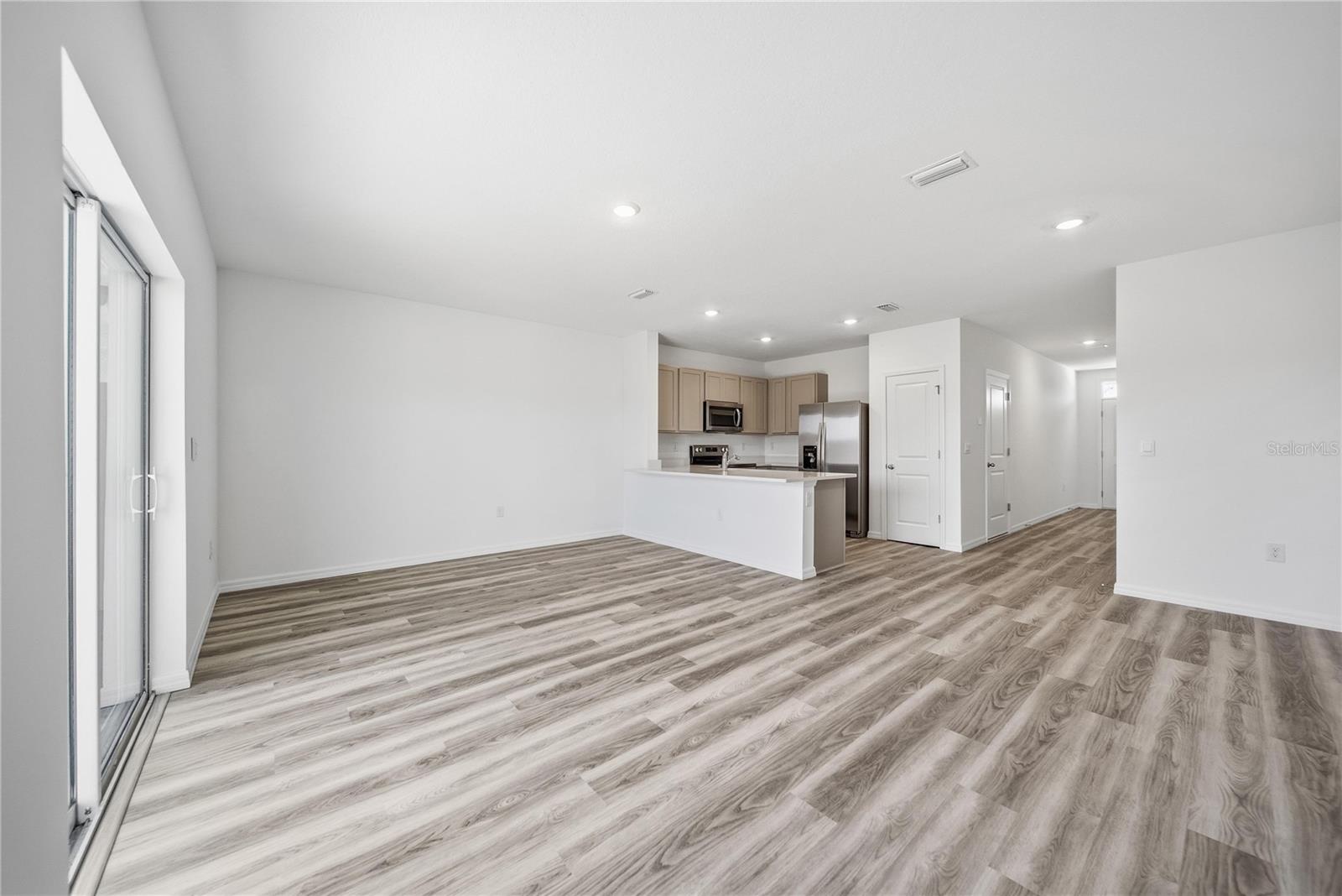 2480 RIVERSONG LODGE LN