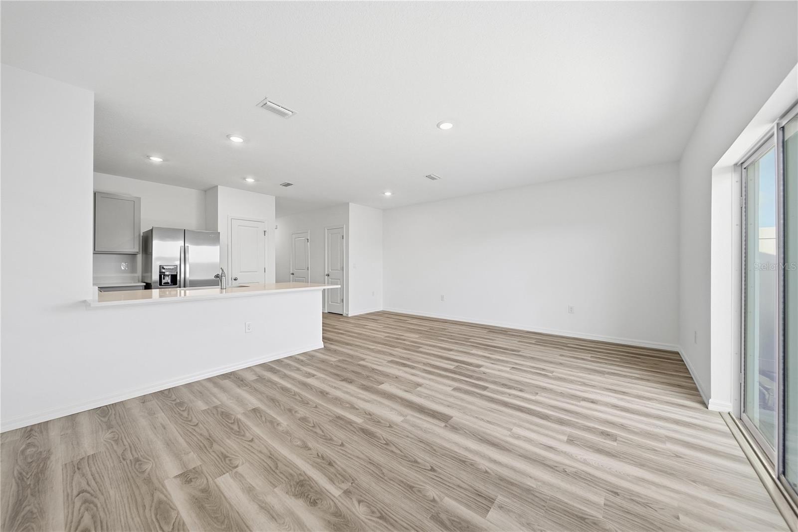 2480 RIVERSONG LODGE LN