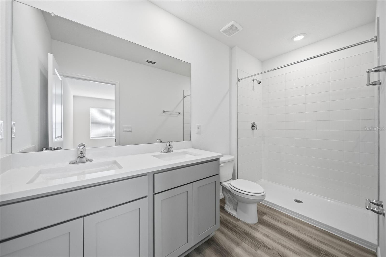 32497 MIDSUMMER NIGHT LN