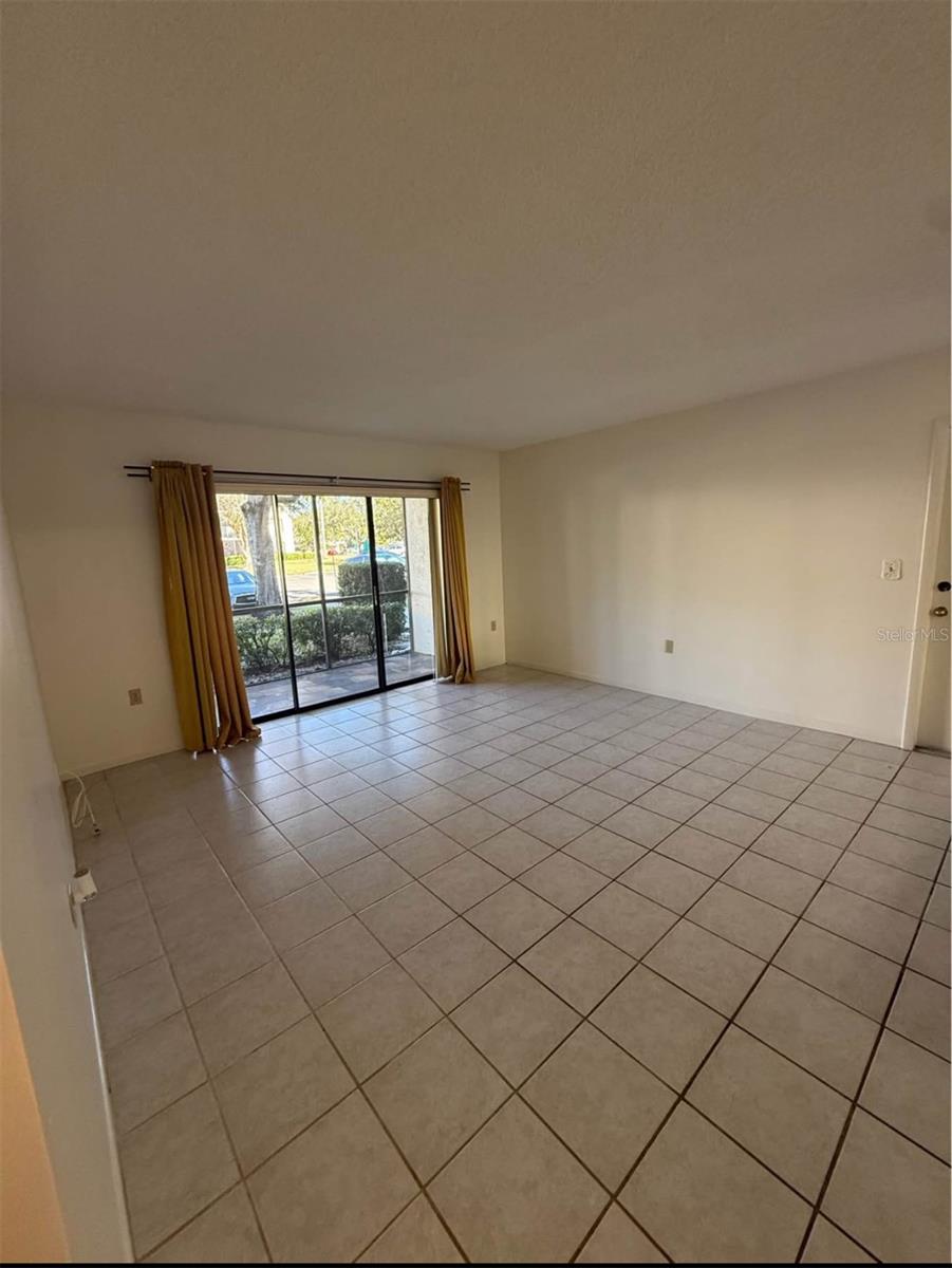 3166 LAKE PINE WAY S #D1