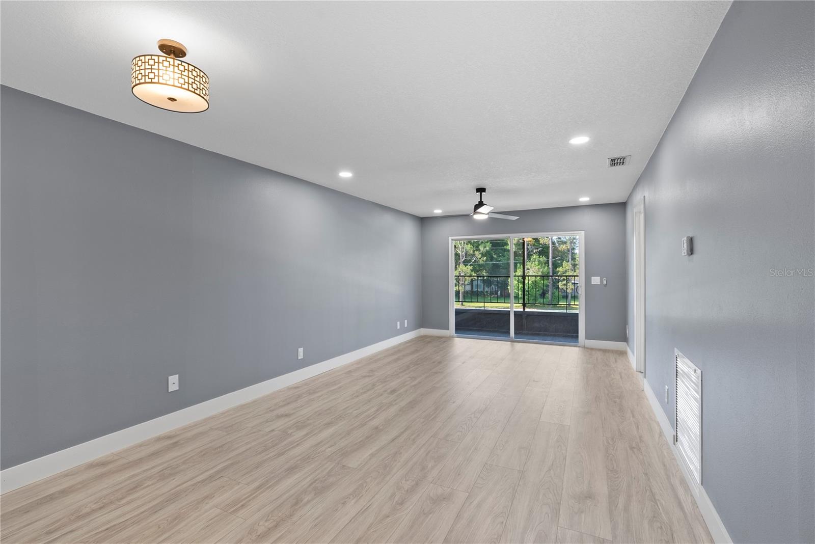 39132 COUNTY ROAD 54 #2124