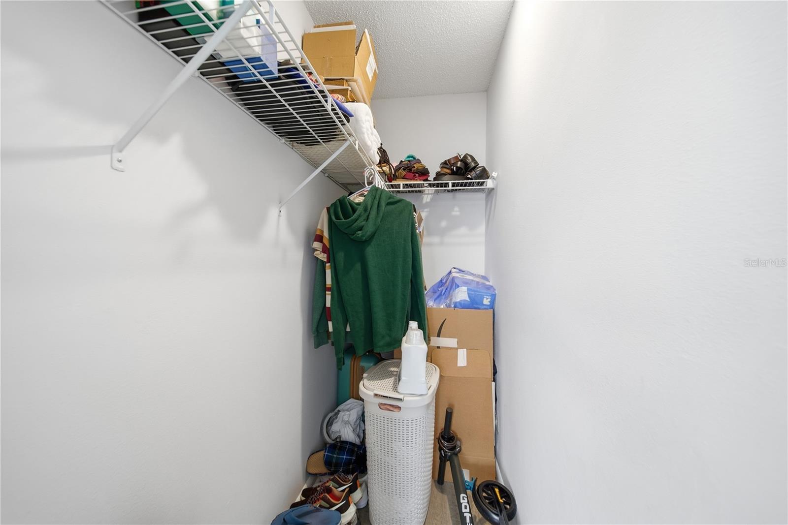 5040 TERRACE PALMS CIR #102