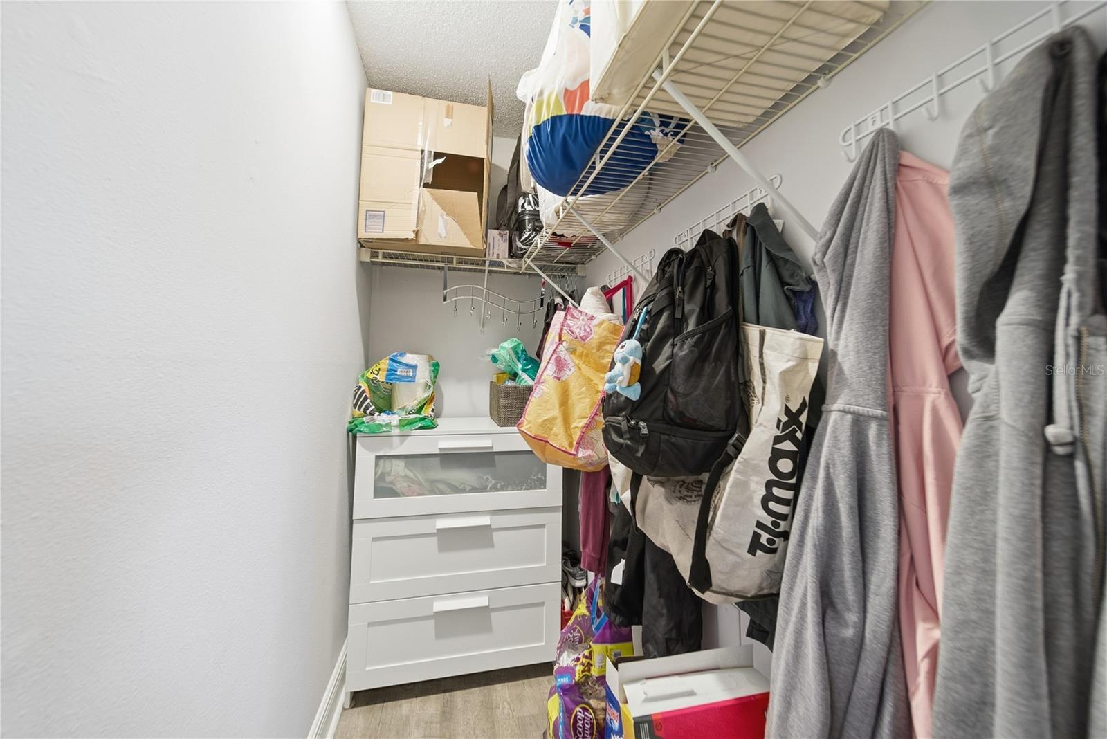 5040 TERRACE PALMS CIR #102