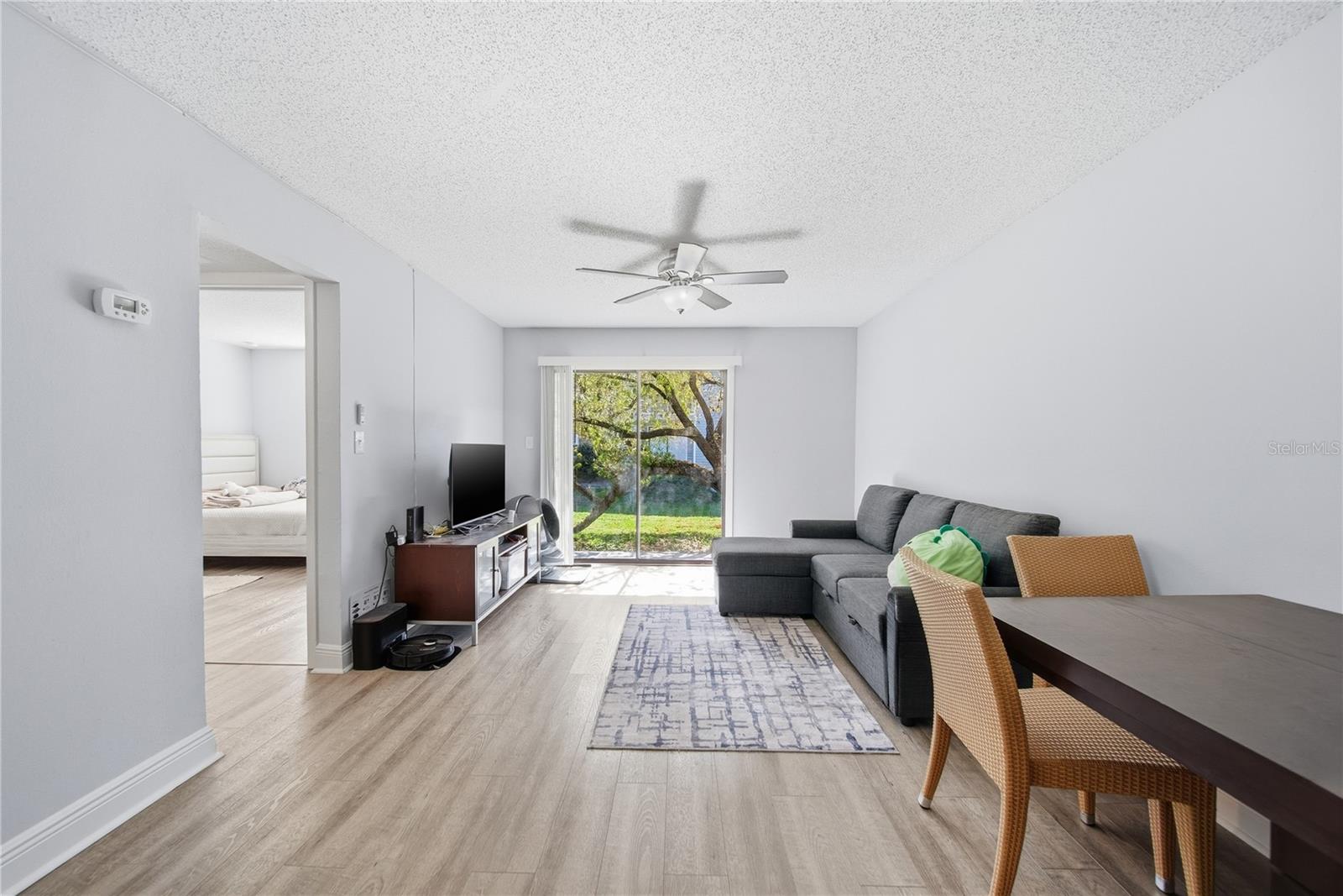 5040 TERRACE PALMS CIR #102