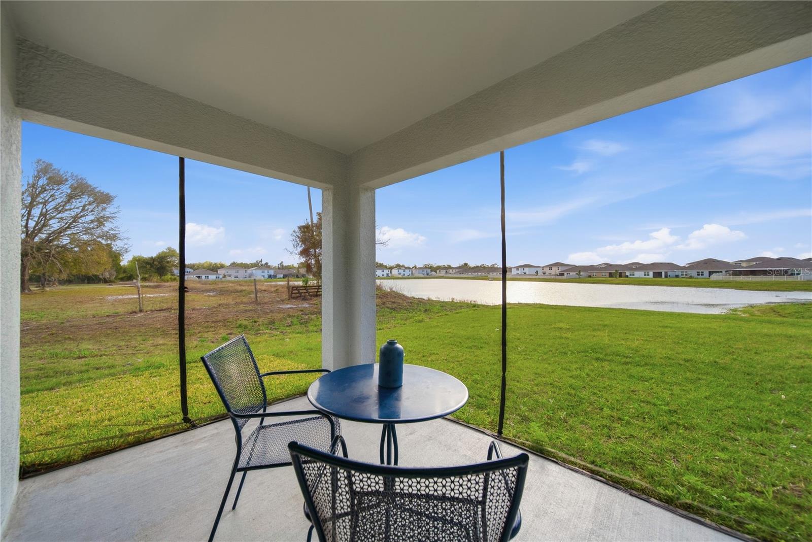 3189 LIVING CORAL ST