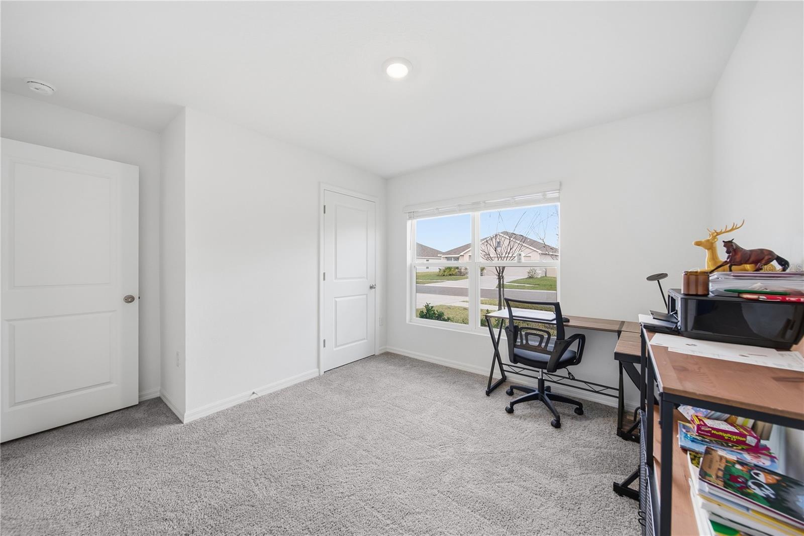 3189 LIVING CORAL ST