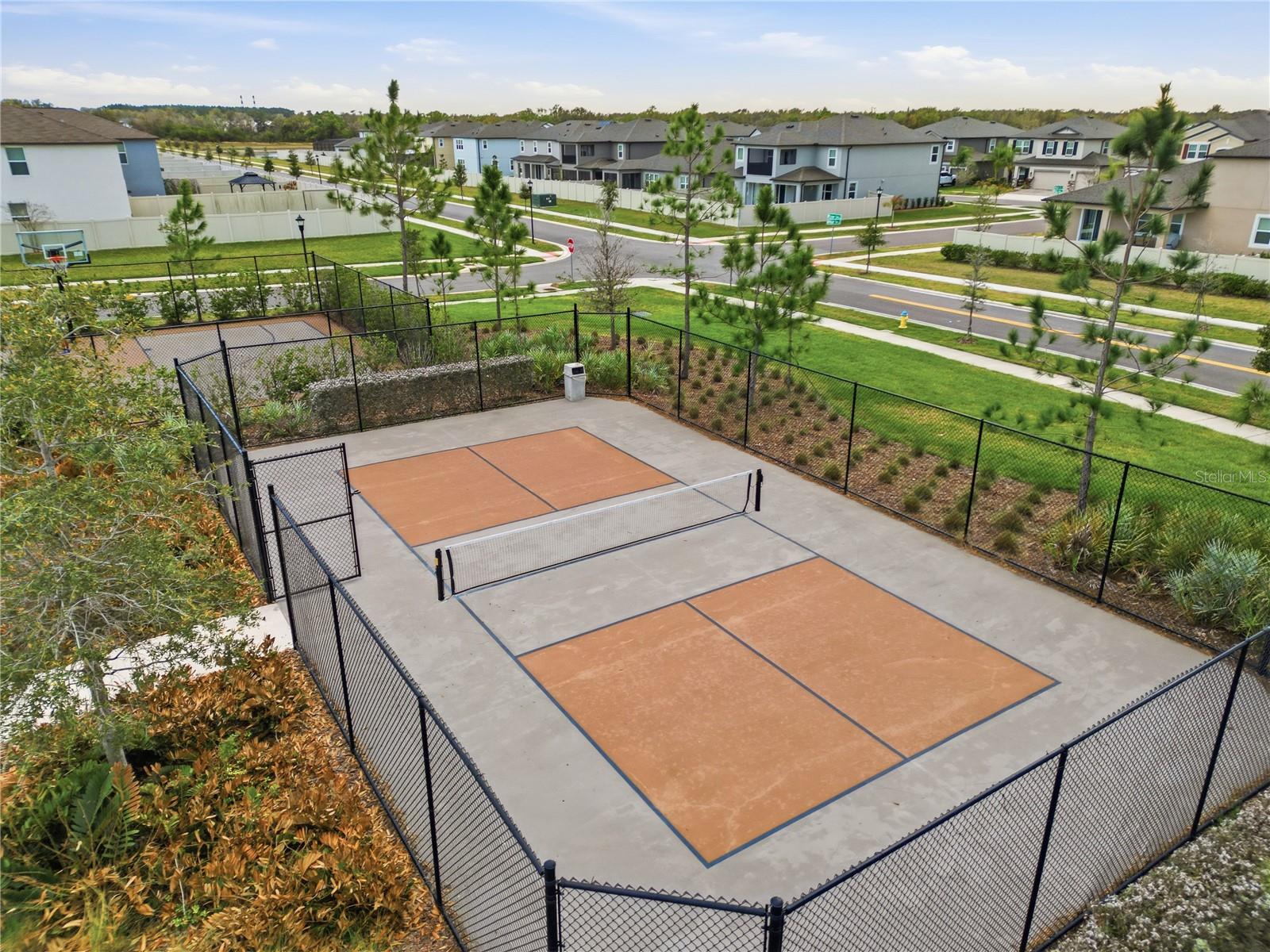 3189 LIVING CORAL ST