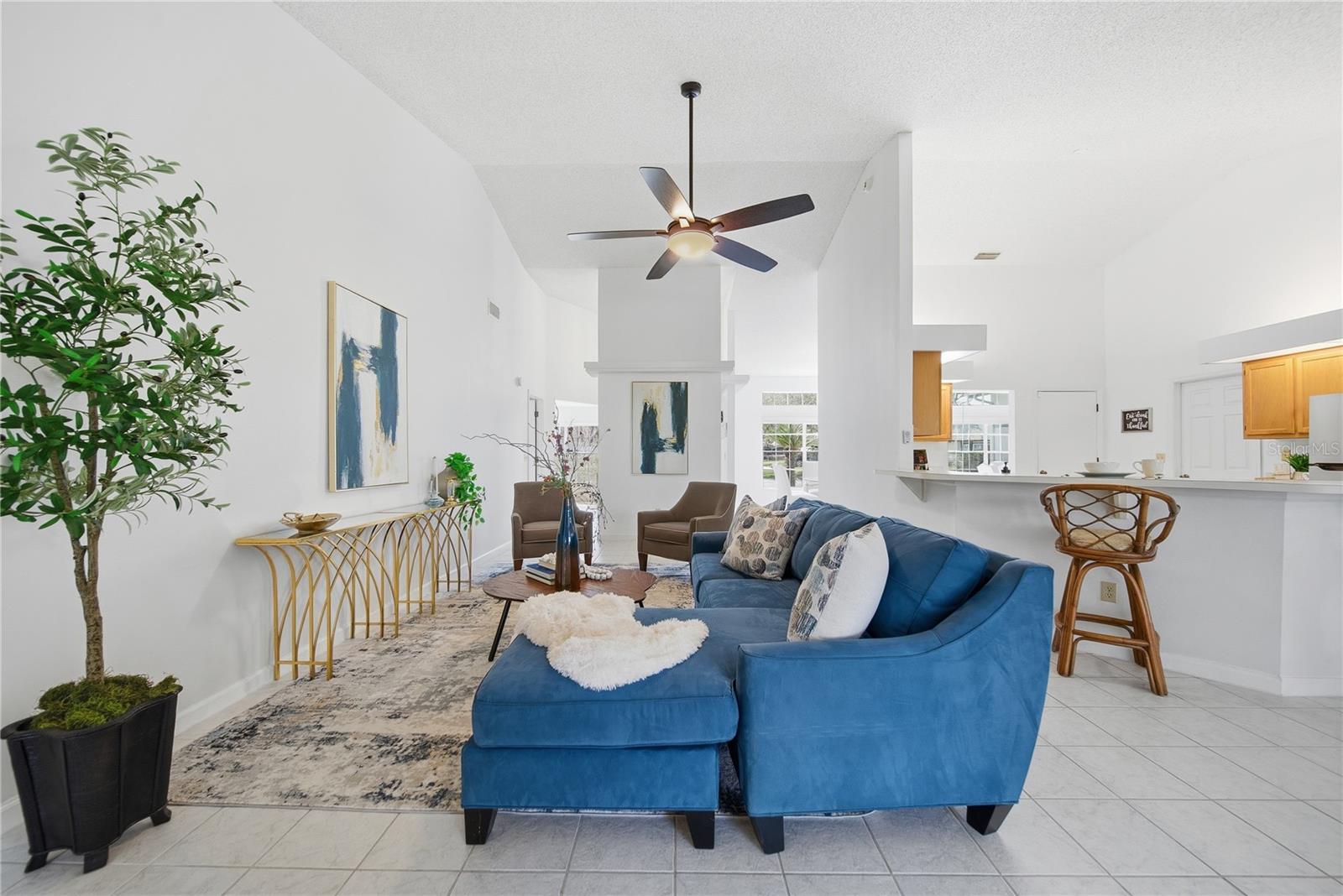 1908 RIVER CROSSING DR