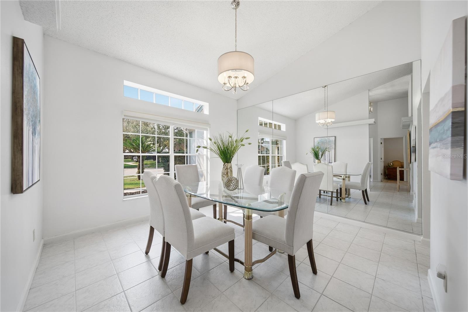 1908 RIVER CROSSING DR