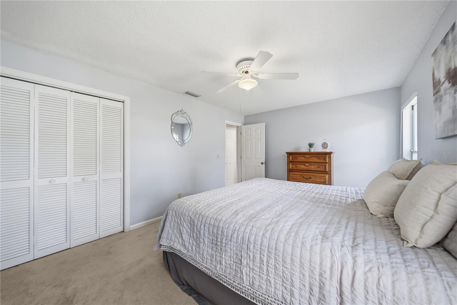 1908 RIVER CROSSING DR