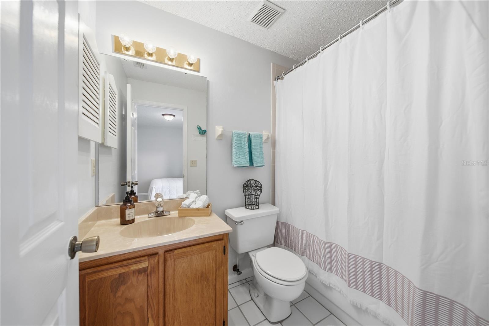 1908 RIVER CROSSING DR