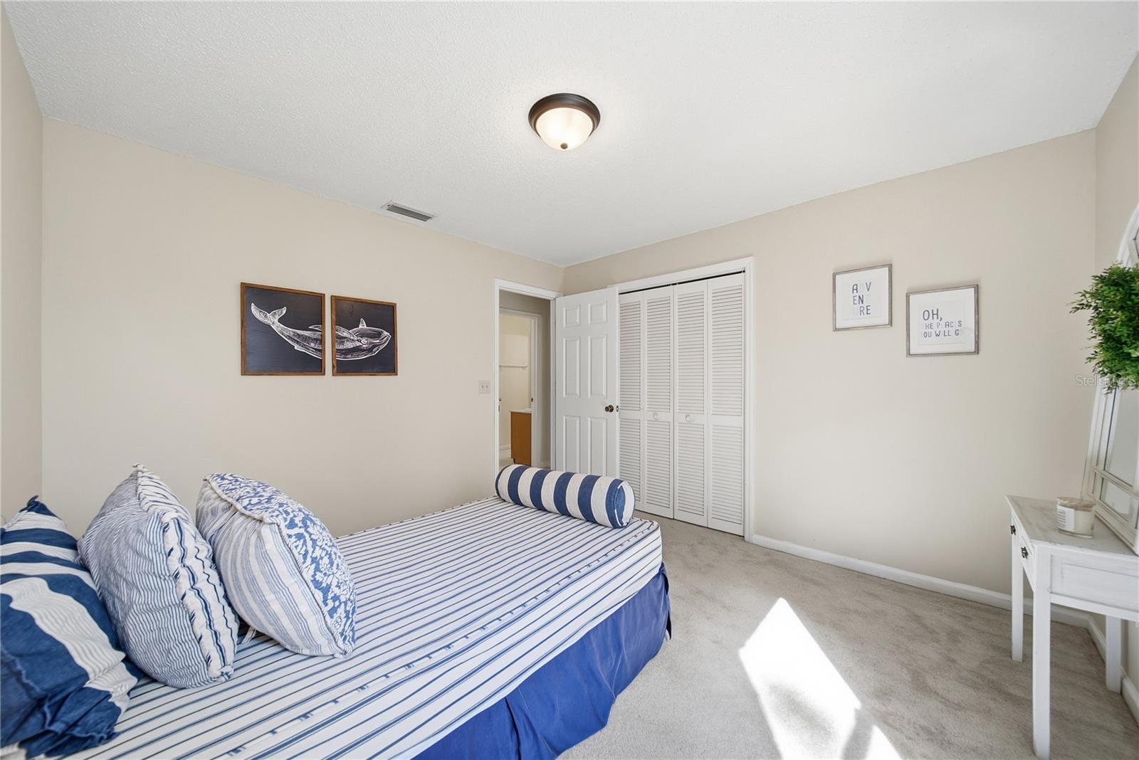 1908 RIVER CROSSING DR