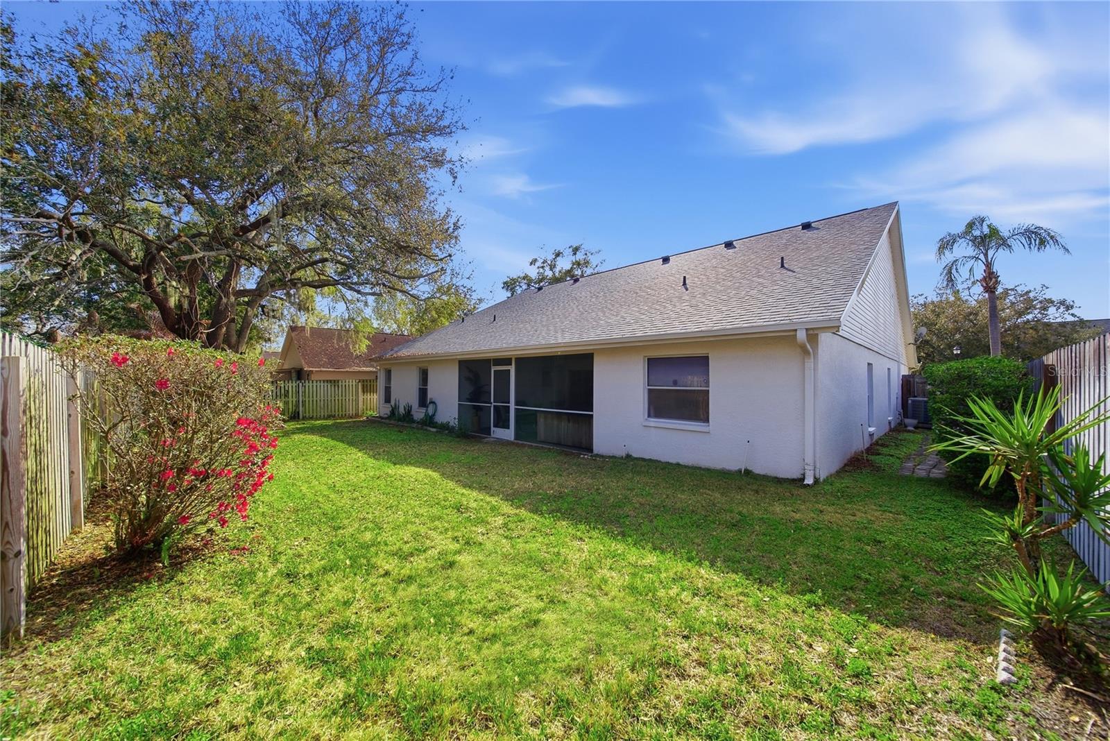 1908 RIVER CROSSING DR