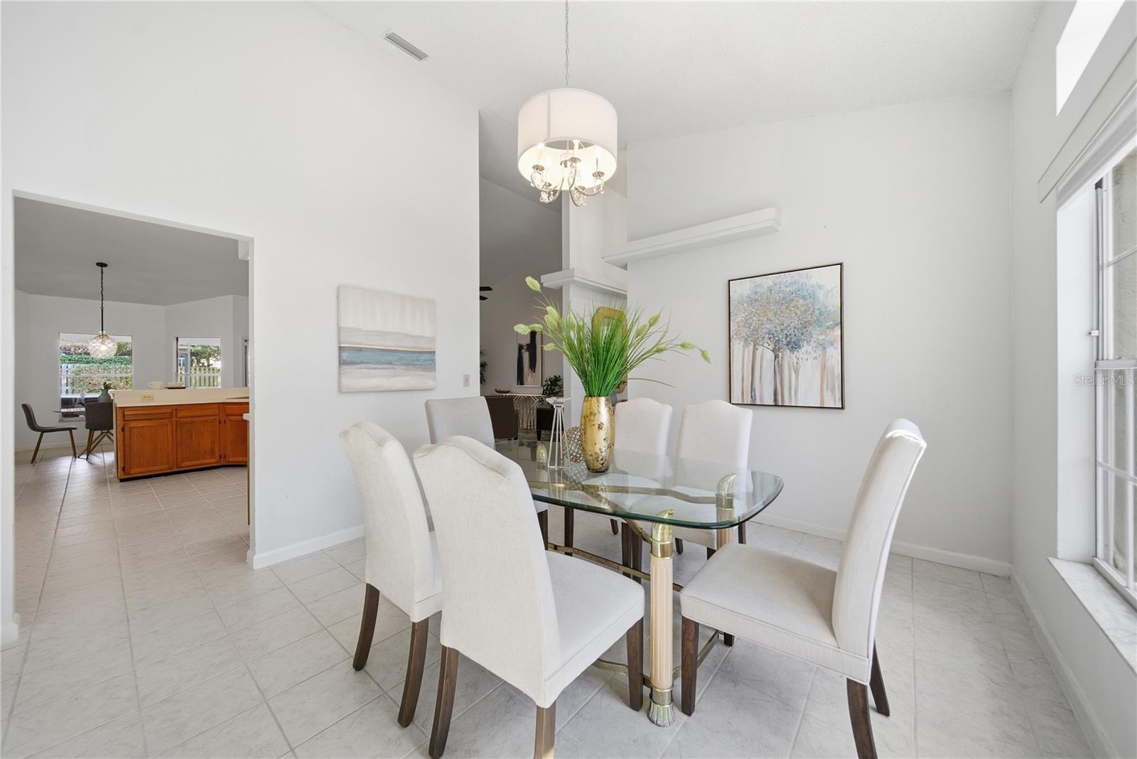 1908 RIVER CROSSING DR