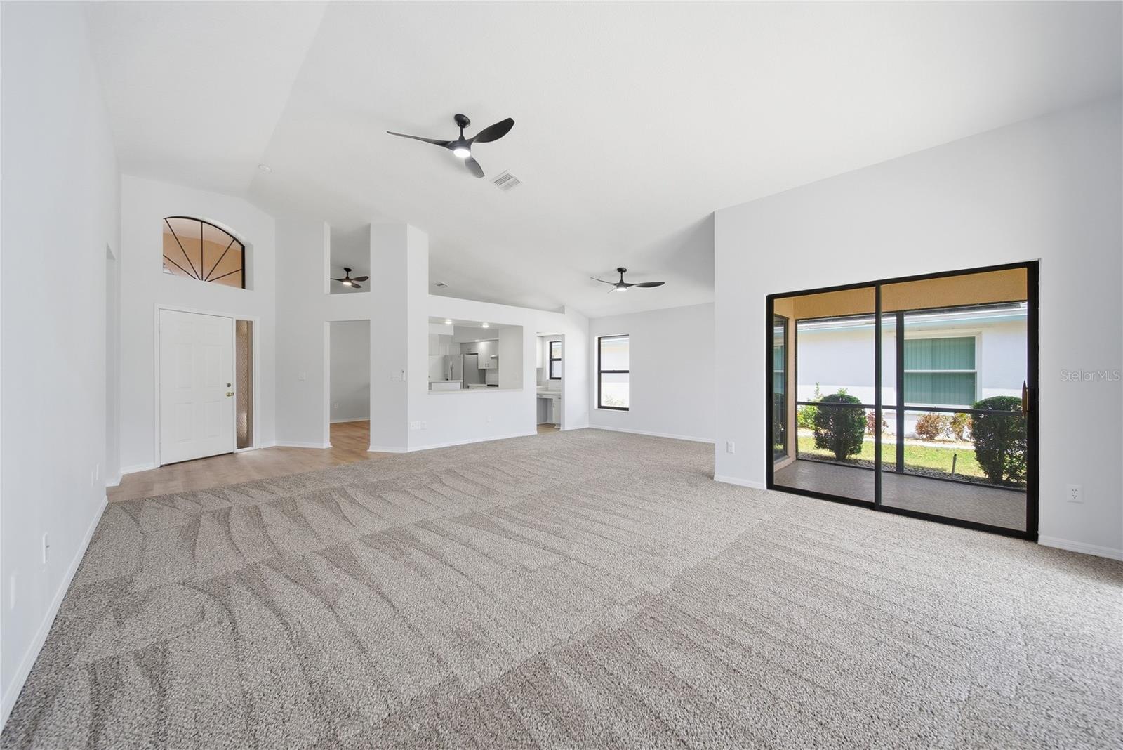 1831 E DEL WEBB BLVD