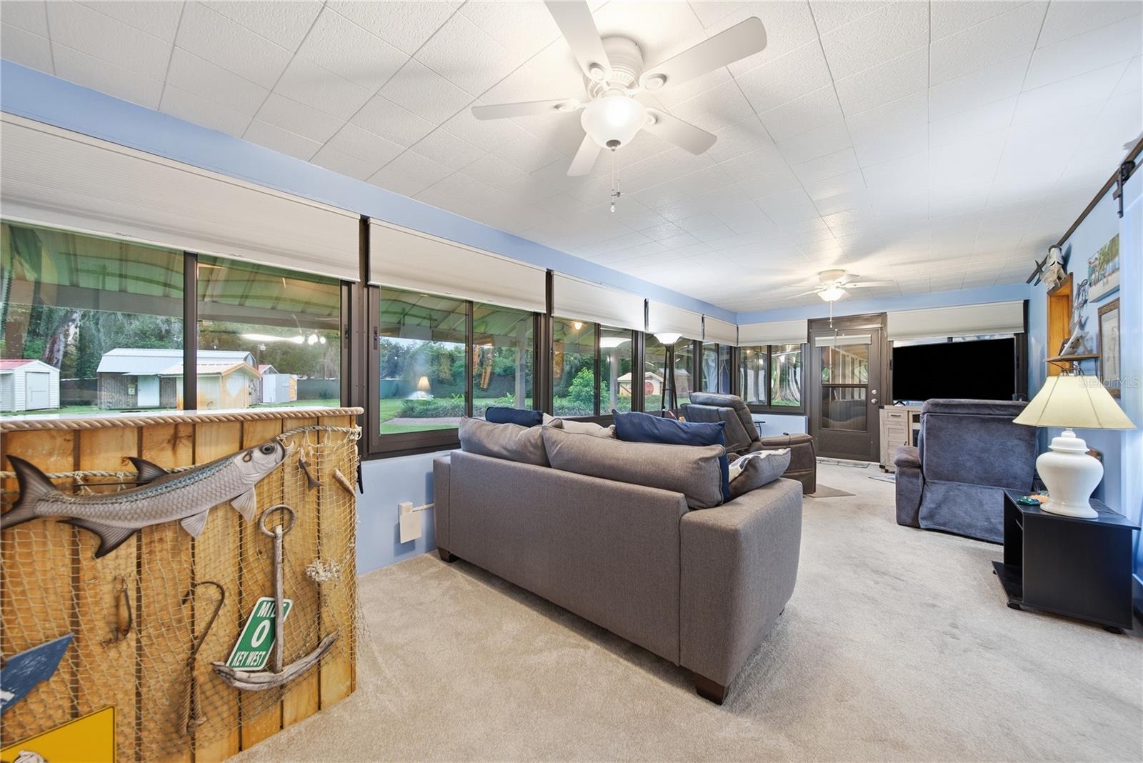 3704 THONOTOSASSA RD