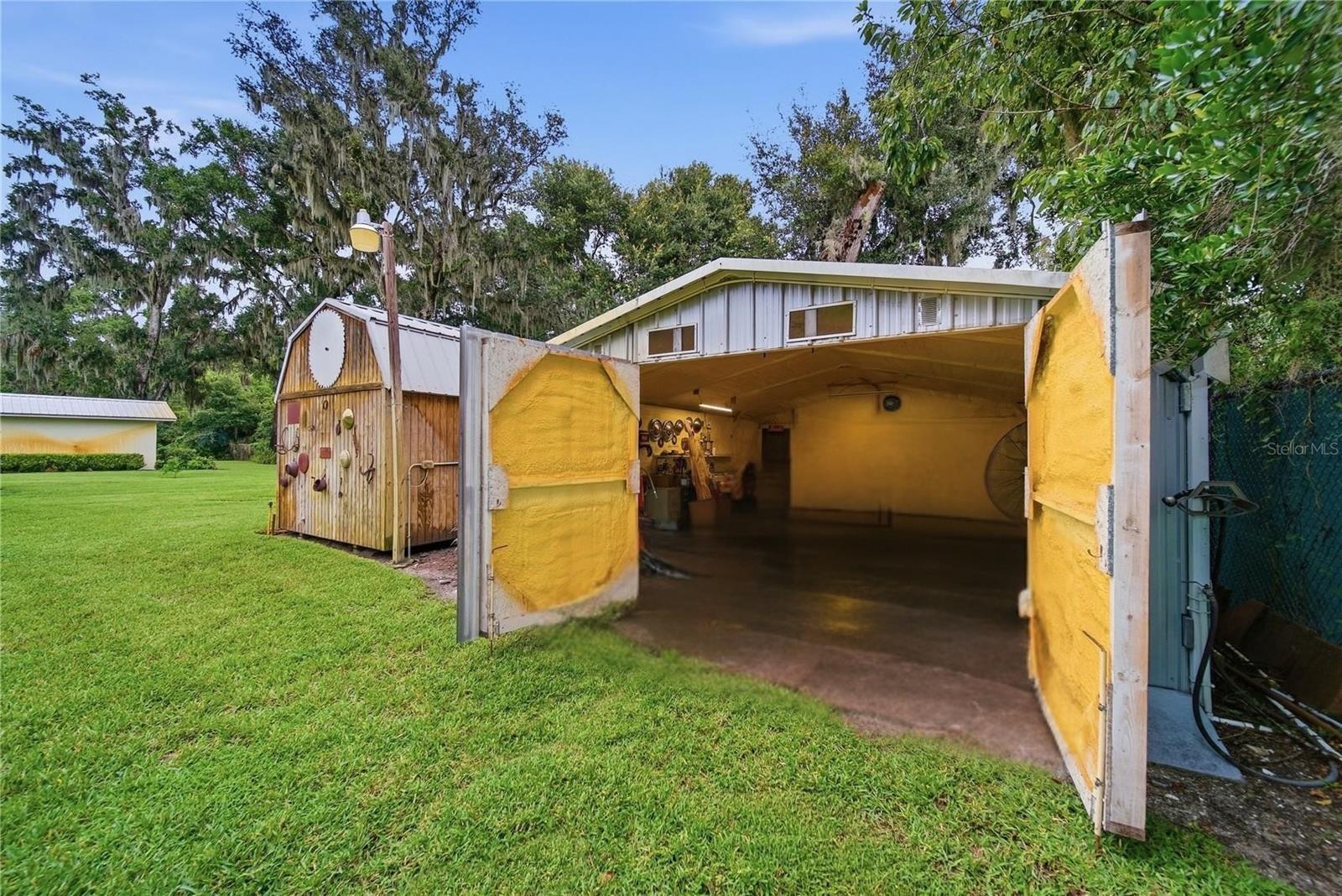 3704 THONOTOSASSA RD