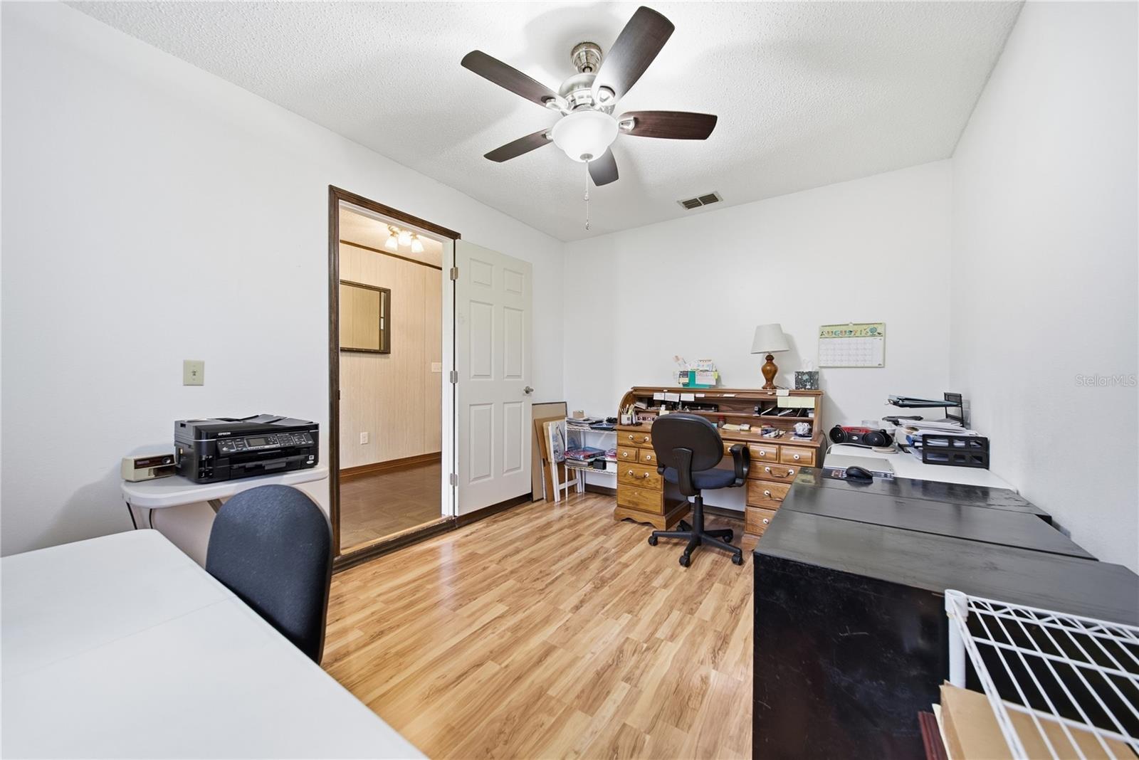 3704 THONOTOSASSA RD