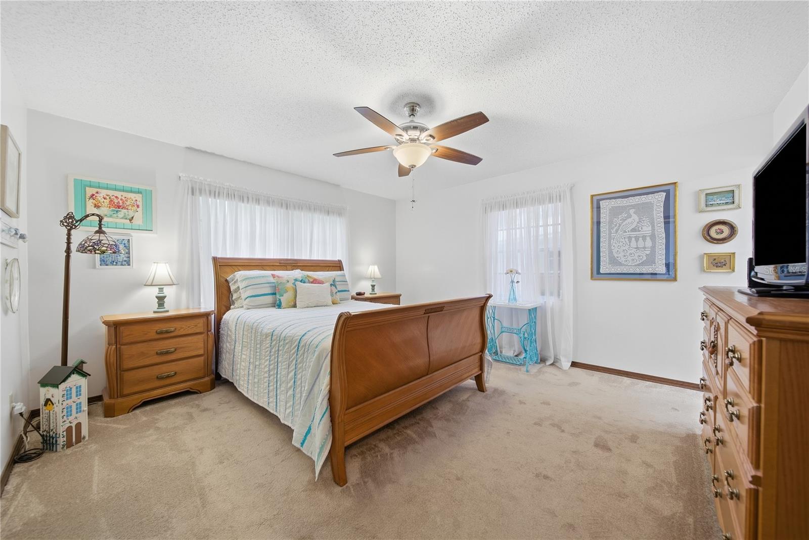 3704 THONOTOSASSA RD