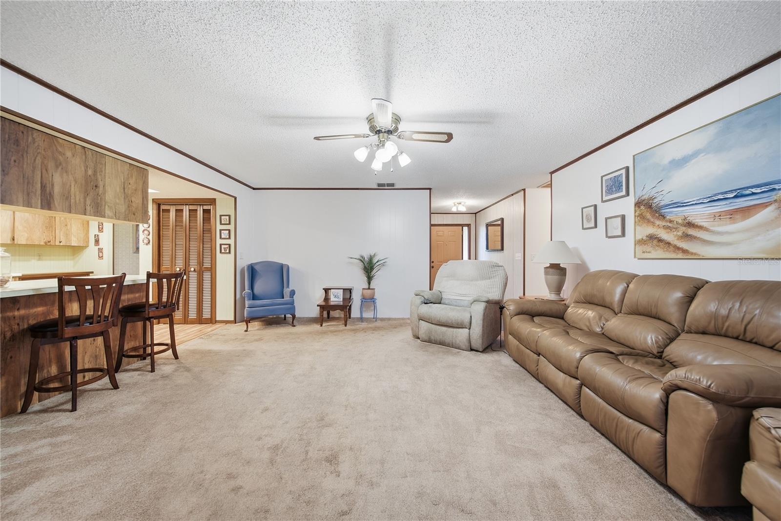 3704 THONOTOSASSA RD