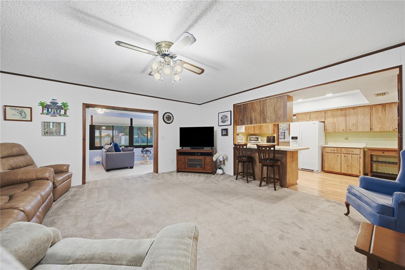 3704 THONOTOSASSA RD