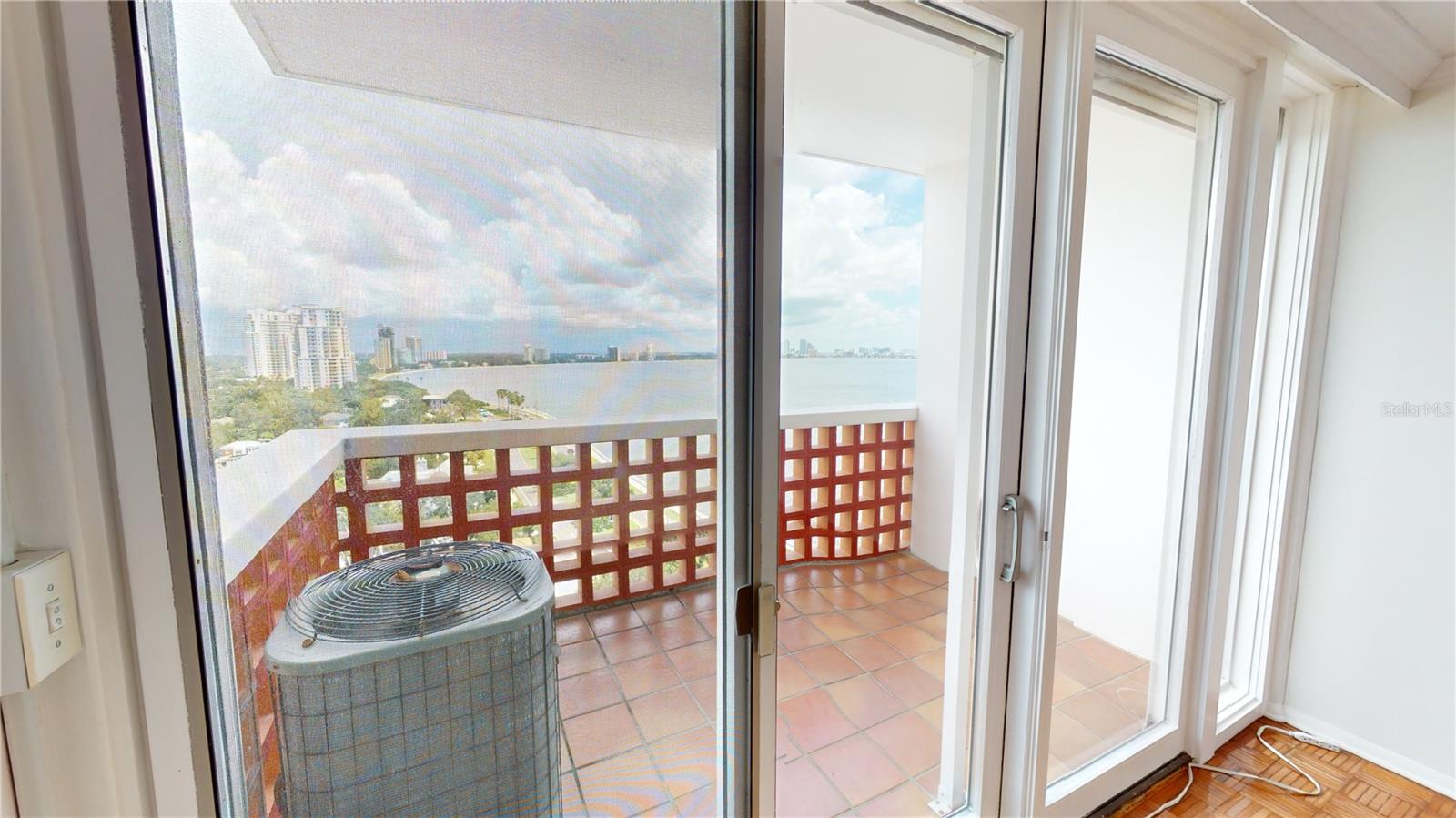 4015 BAYSHORE BLVD #15C