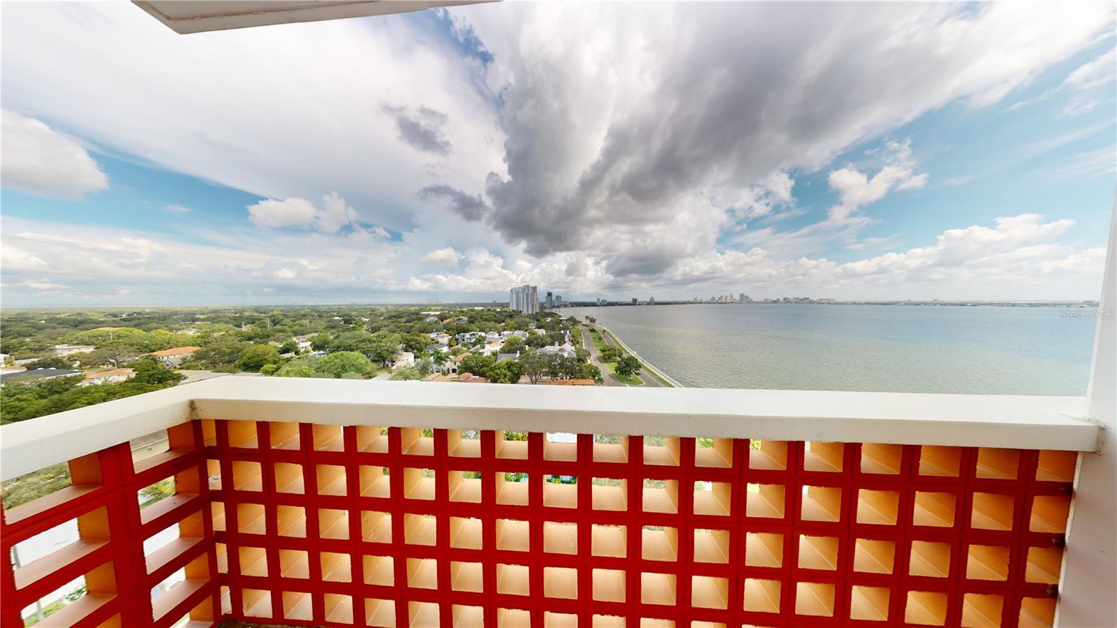 4015 BAYSHORE BLVD #15C