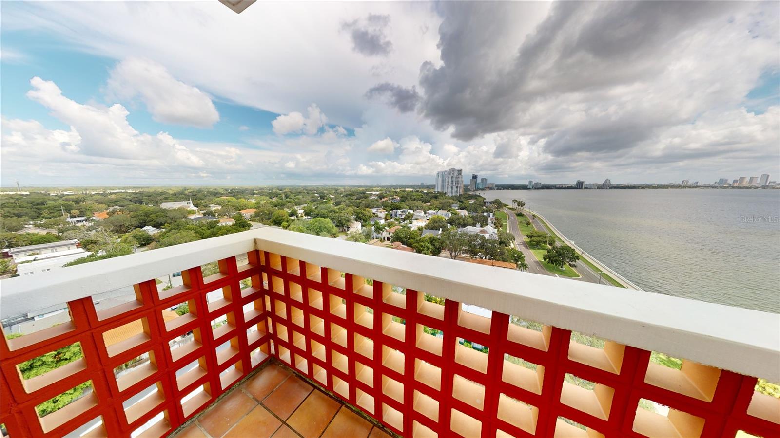4015 BAYSHORE BLVD #15C