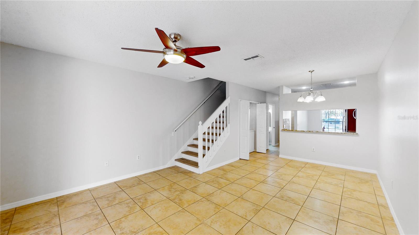 8549 HUNTERS KEY CIR