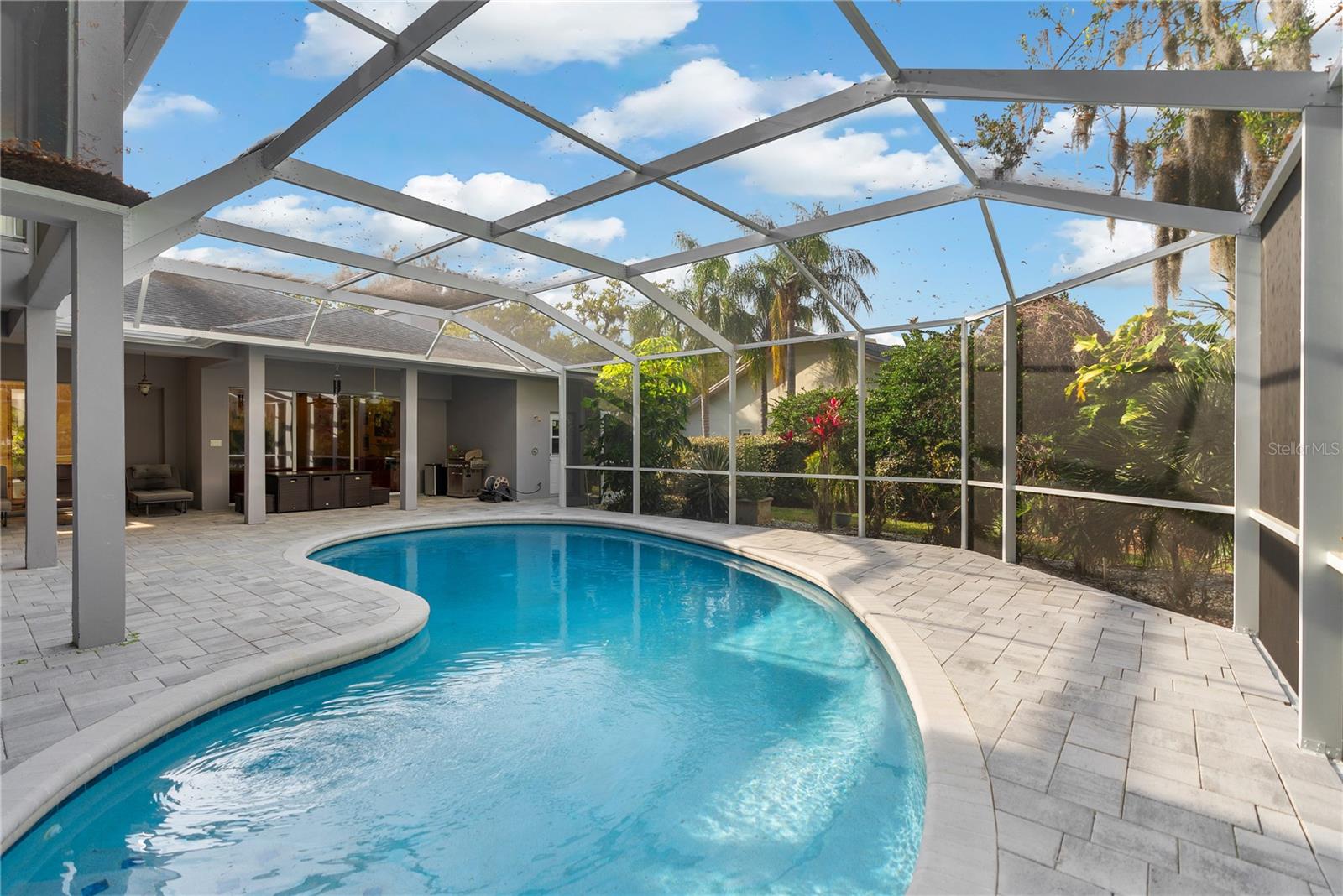 5001 COCO PLUM WAY