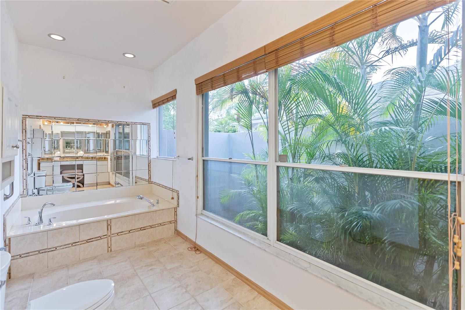 5001 COCO PLUM WAY