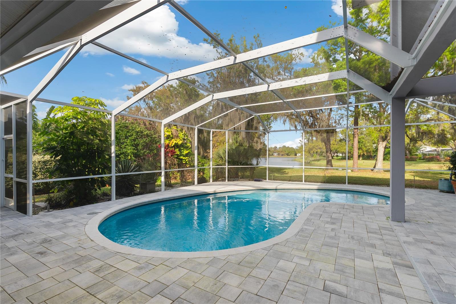 5001 COCO PLUM WAY