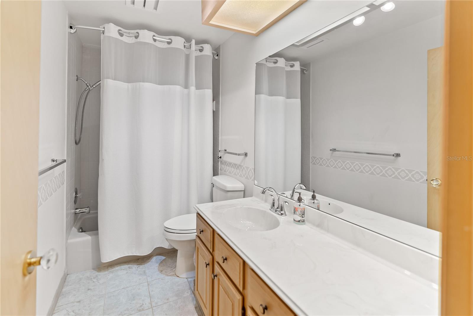 5001 COCO PLUM WAY