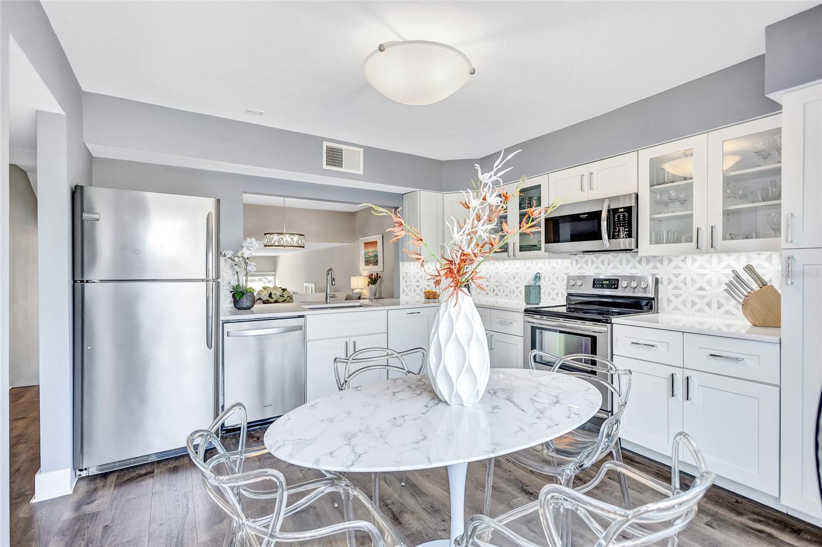 1155 LAKE HOUSE CIR #C119