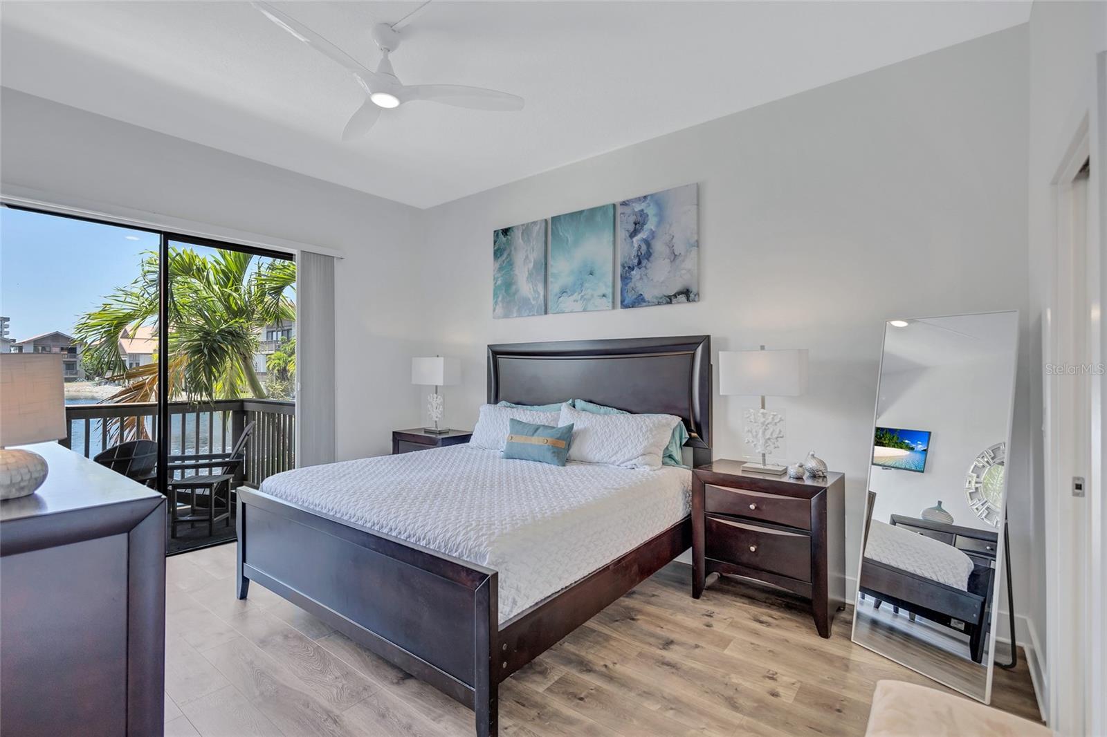 1155 LAKE HOUSE CIR #C119