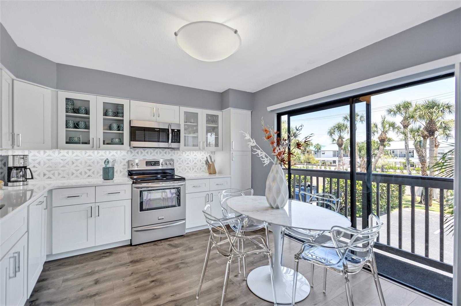 1155 LAKE HOUSE CIR #C119