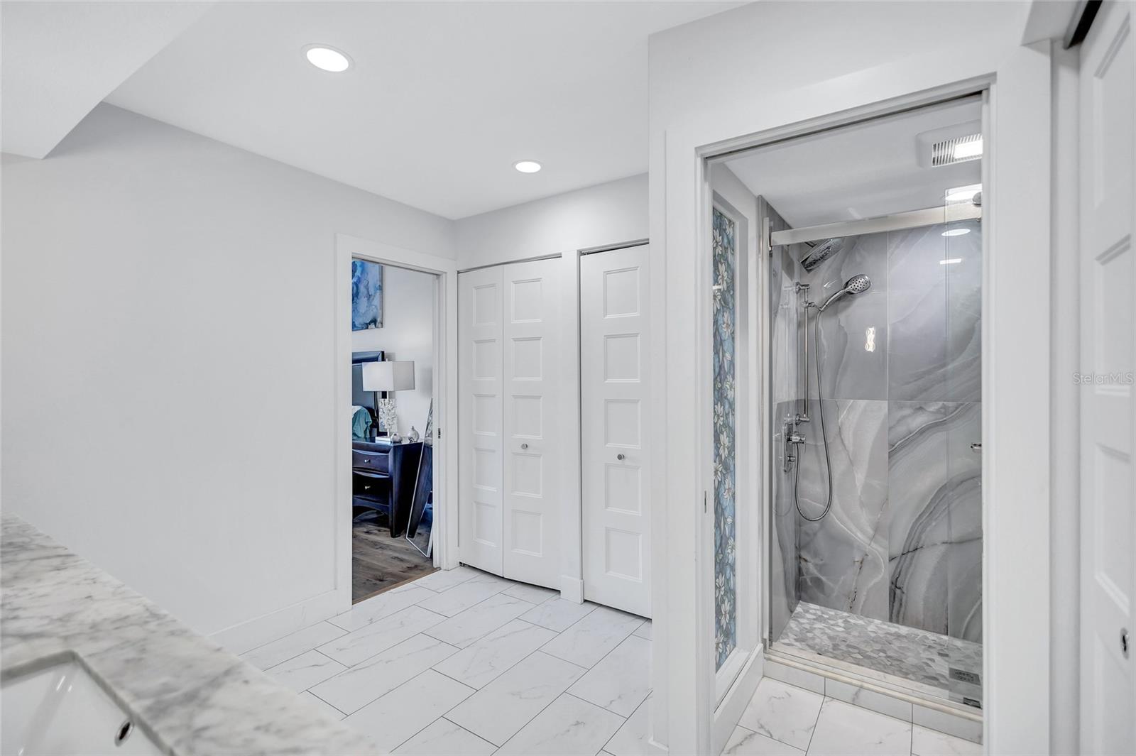 1155 LAKE HOUSE CIR #C119