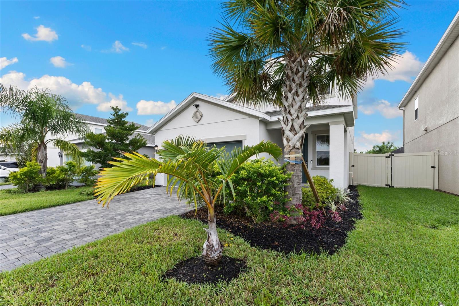 5315 LOS ROBLES CT