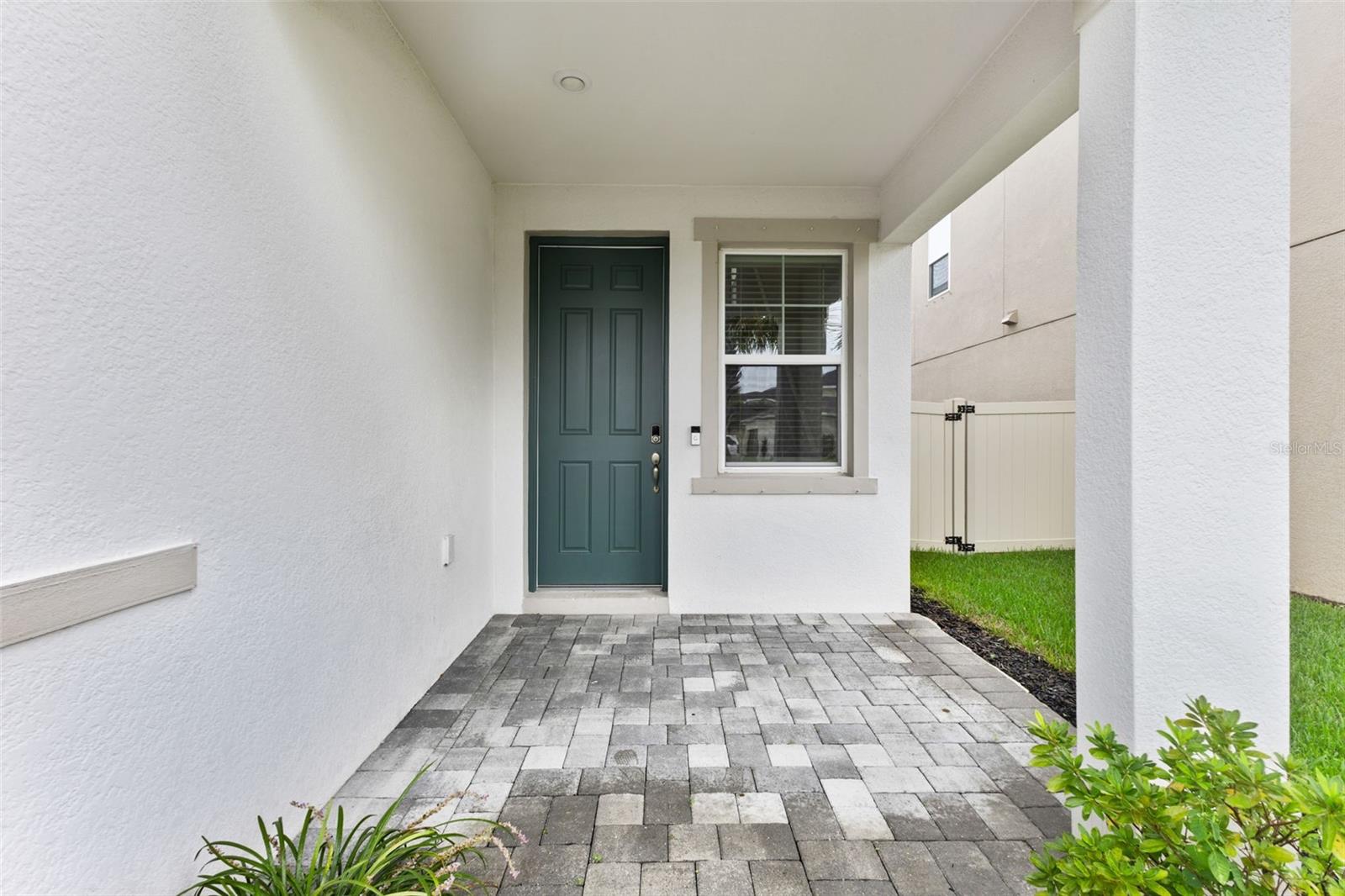 5315 LOS ROBLES CT