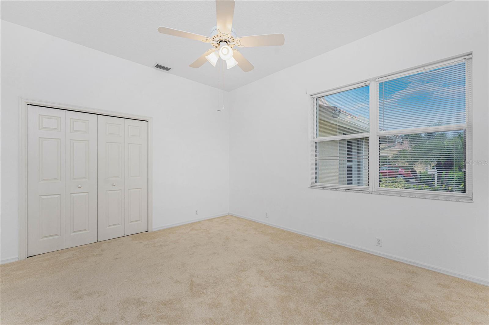 6730 GREENVIEW LN