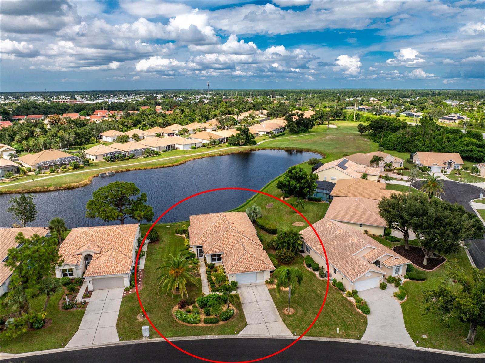 6730 GREENVIEW LN